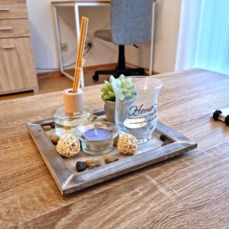 Brise Business Apartment Nahe Leipziger Messe - Porsche - Bmw - Dhl - Wlan - Parkplatz - Business Travelers Only Εξωτερικό φωτογραφία