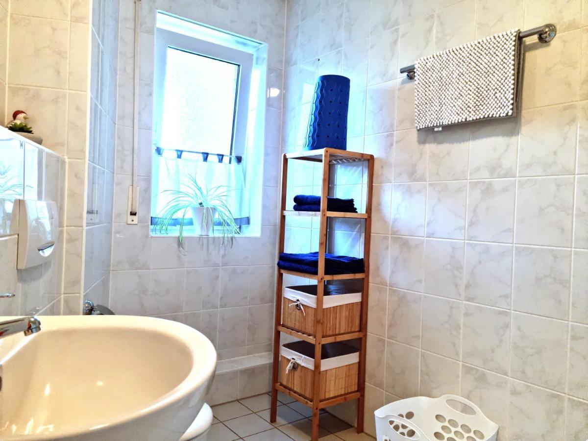 Brise Business Apartment Nahe Leipziger Messe - Porsche - Bmw - Dhl - Wlan - Parkplatz - Business Travelers Only Εξωτερικό φωτογραφία
